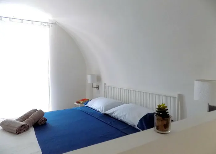 San Gregorio House
